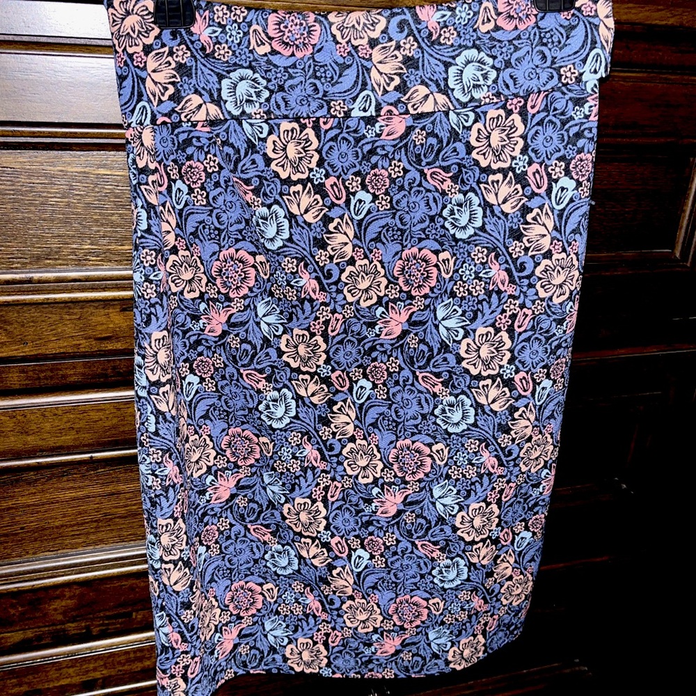 LuLaRoe floral pencil midi skirt